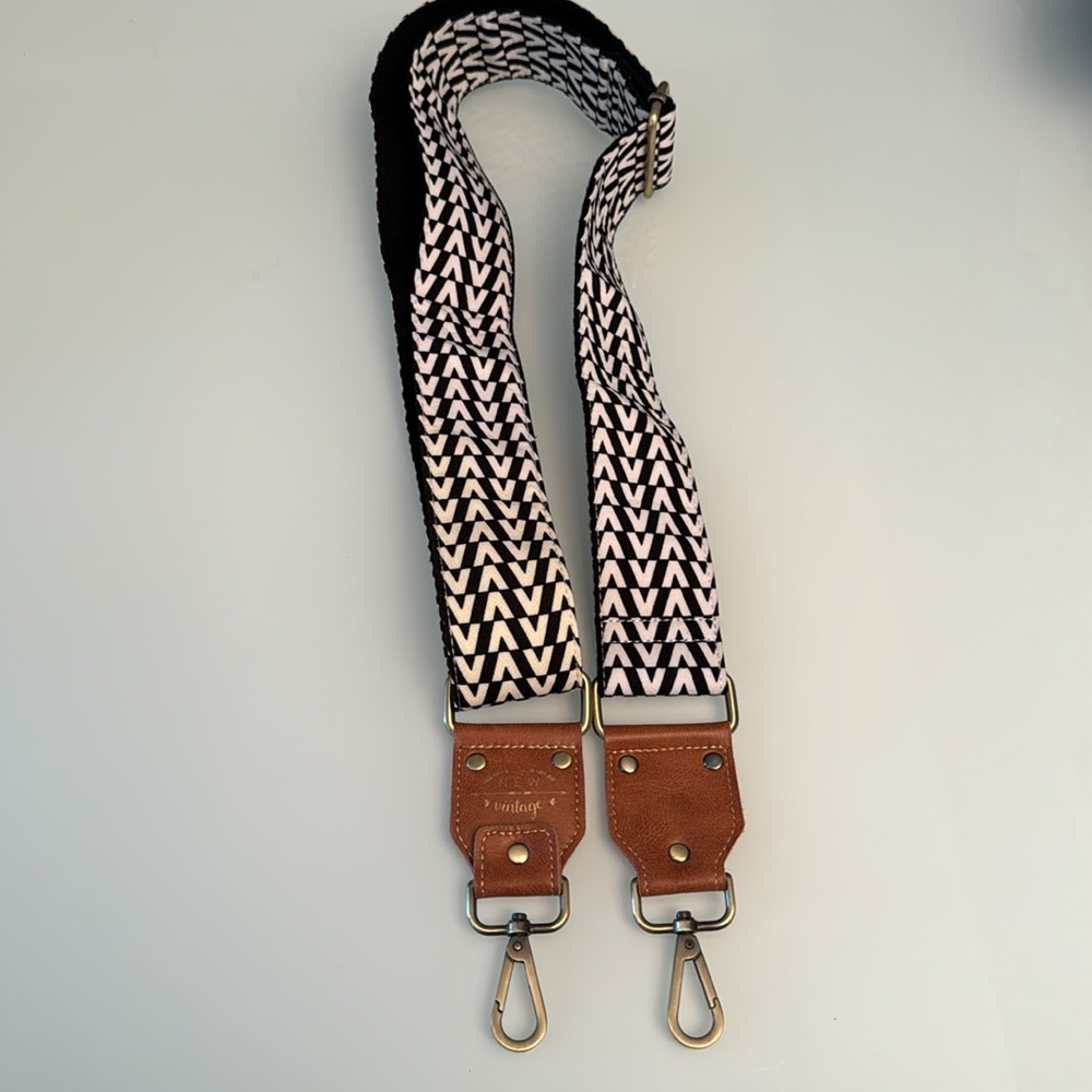 FINAL SALE‼️New Vintage Brand Bag Strap